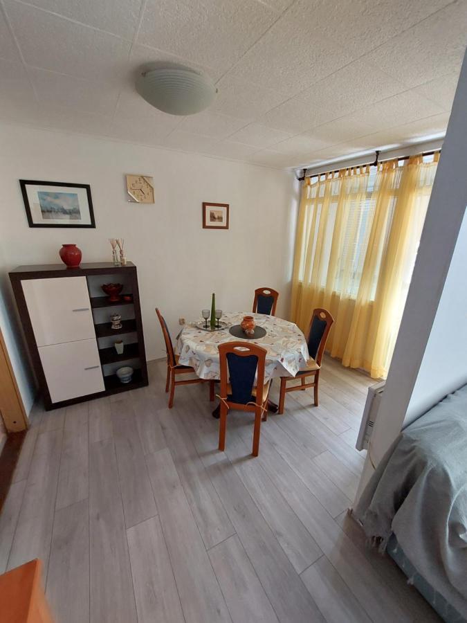 Apartment Ivanely Задар Екстер'єр фото